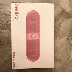 BeatsPill beats by Dr. Dre Nicki Minaj version